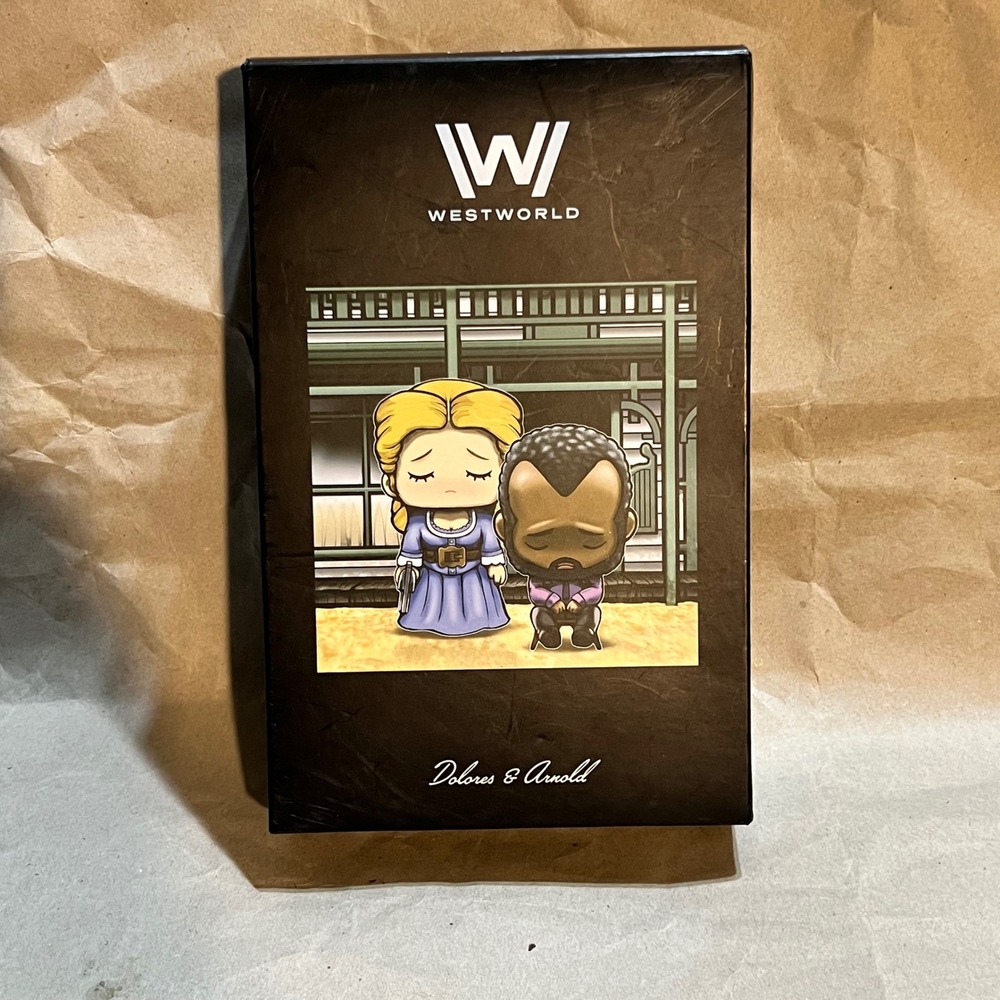 Loot Crate Westworld Dolores & Arnold Figure Black SuperEmoFriends J Salvador